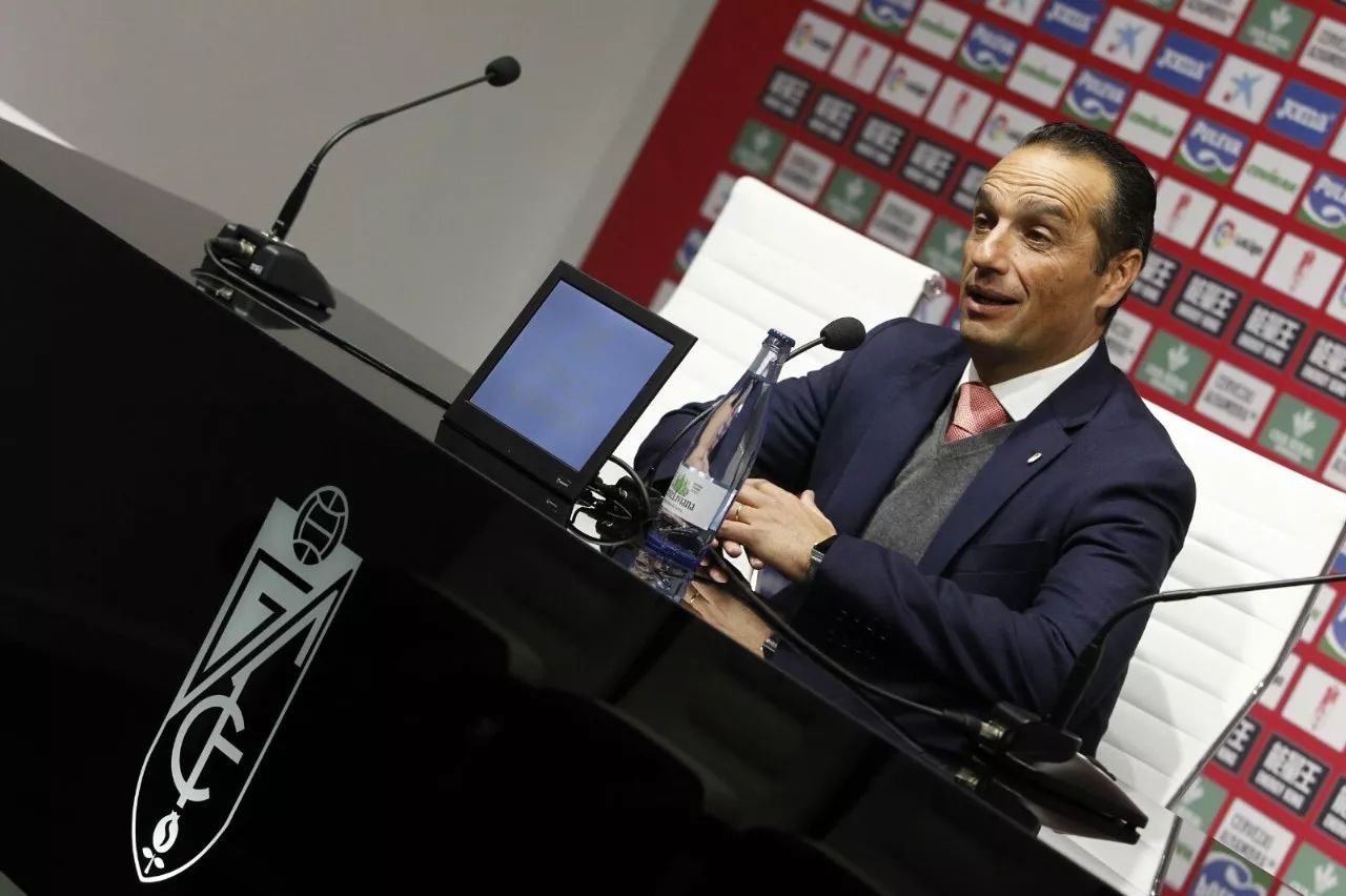 社区盾集结日再迎强敌，多特蒙德绝杀压哨，主帅态度：话题不断，数据趋势出现新变化的简单介绍