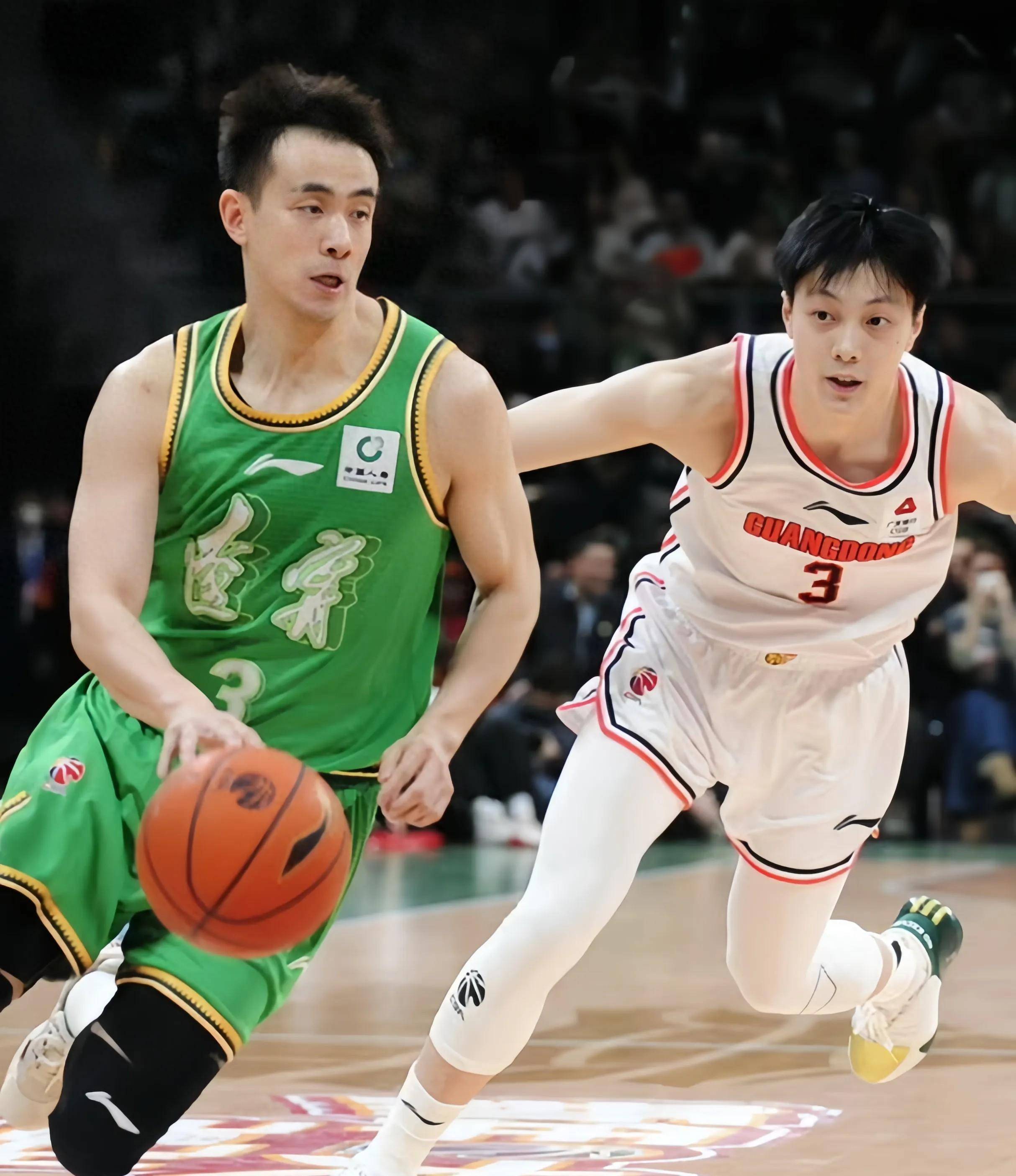 浙江队迎CBA季后赛关键赛,冲刺阶段扳平良机,底气十足,更衣室氛围转暖的简单介绍 浙江队迎CBA季后赛关键赛,冲刺阶段扳平良机,底气十足,更衣室氛围转暖的简单介绍